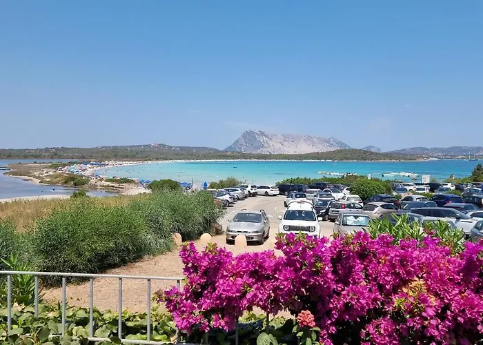 بيت للعطل Girgolu