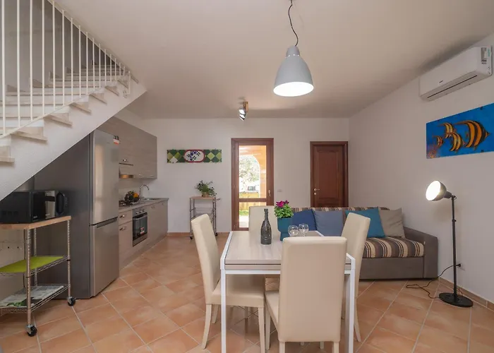 Nyaraló Girgolu Puntaldia